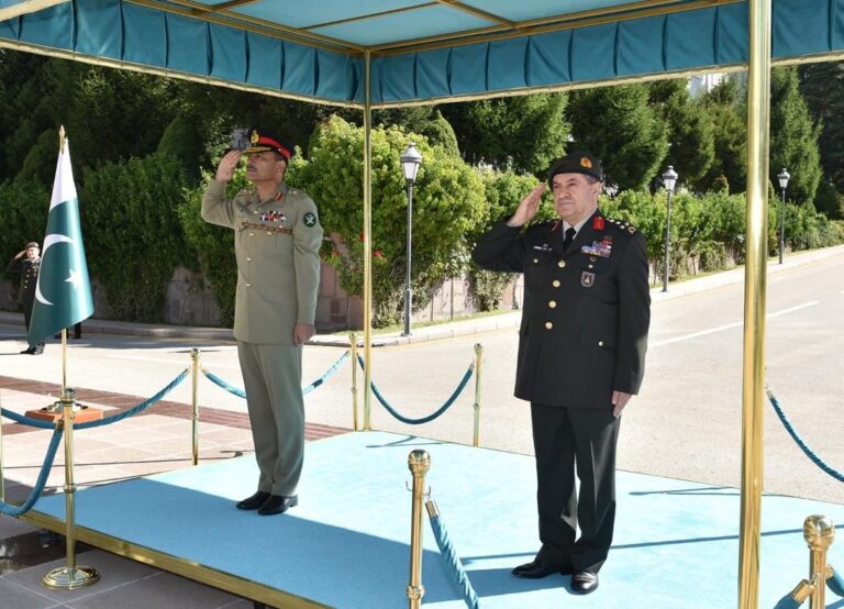 COAS emphasized on enhancing defence collaboration and training cooperation