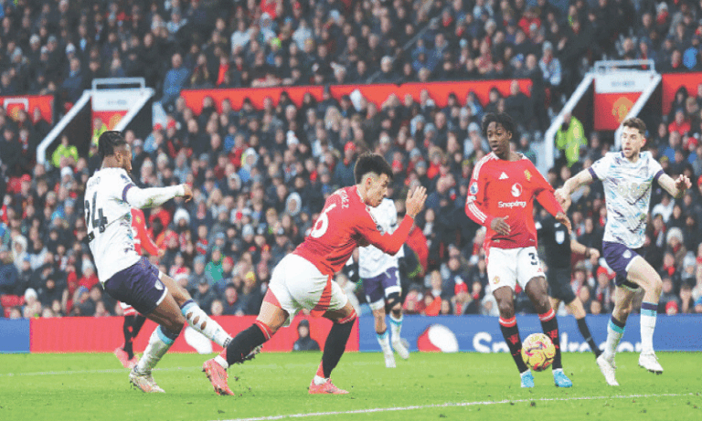 Manchester Again Lost to Chelsea at Home Manchester Again Lost to Chelsea at Home