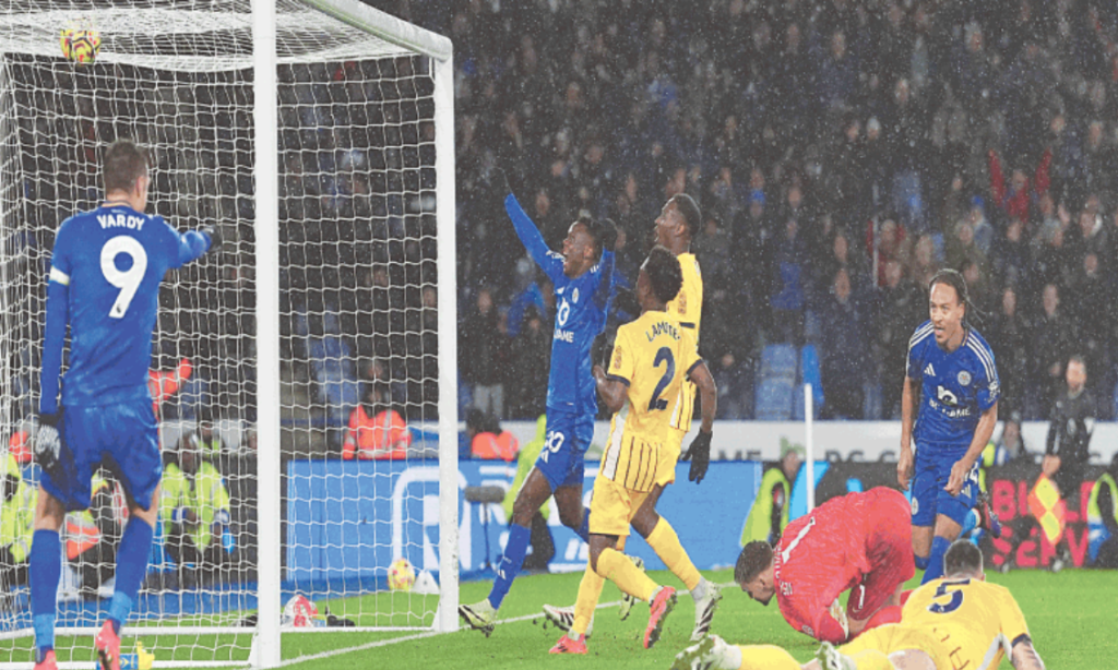 Arsenal Drop Points in Title Race of Premier League