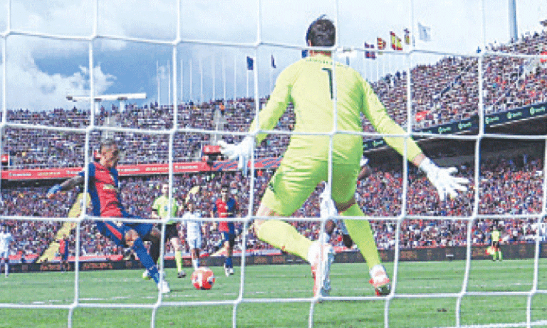 Raphinha Inspires Stunning Barcelona Comeback in 4-3 Clasico Thriller Raphinha Inspires Stunning Barcelona Comeback in 4-3 Clasico Thriller