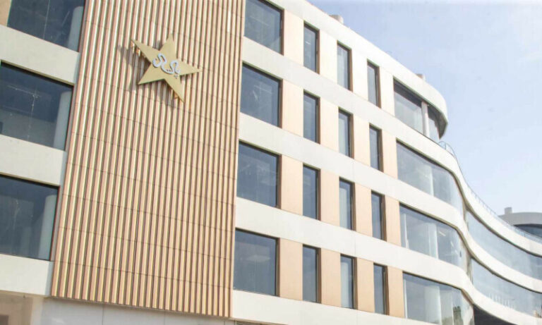 PCB Makes Domestic Cricket Mandatory for International Players