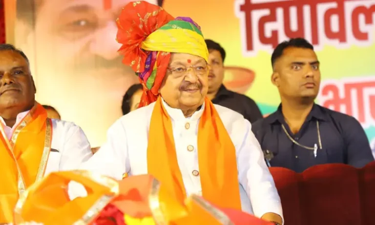 BJP Minister Calls Issue of Australian Cricketers a ‘Lesson’ BJP Minister Calls Issue of Australian Cricketers a ‘Lesson’