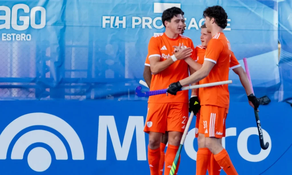 Pakistan Falter After Strong Start in FIH Pro League Debut